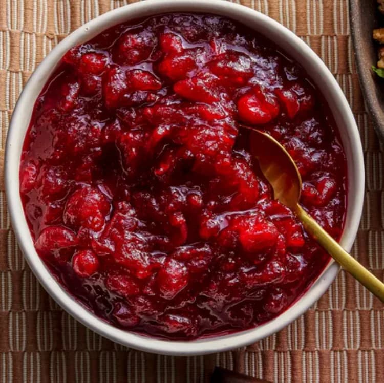 Sauce aux canneberges pour l'Action de Grâce